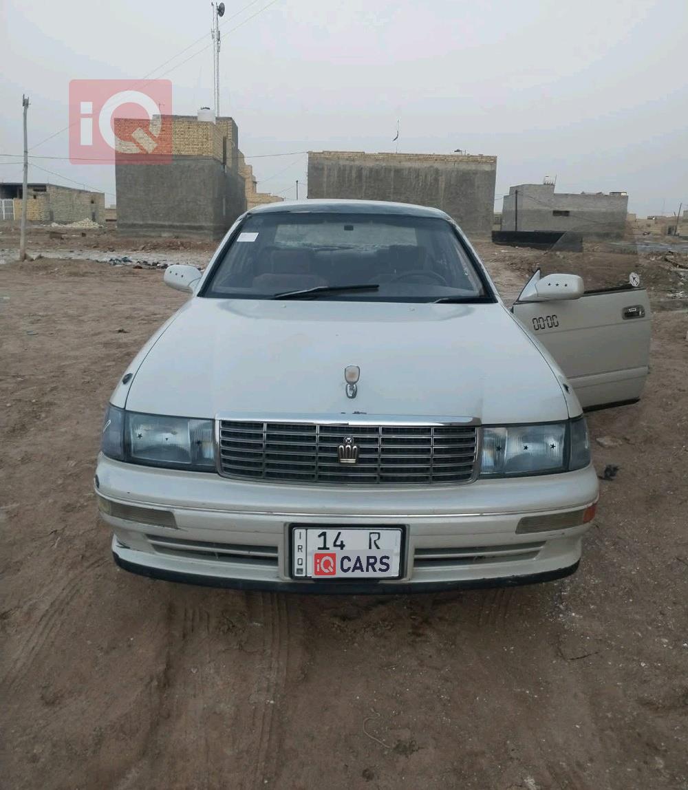 تويوتا كراون